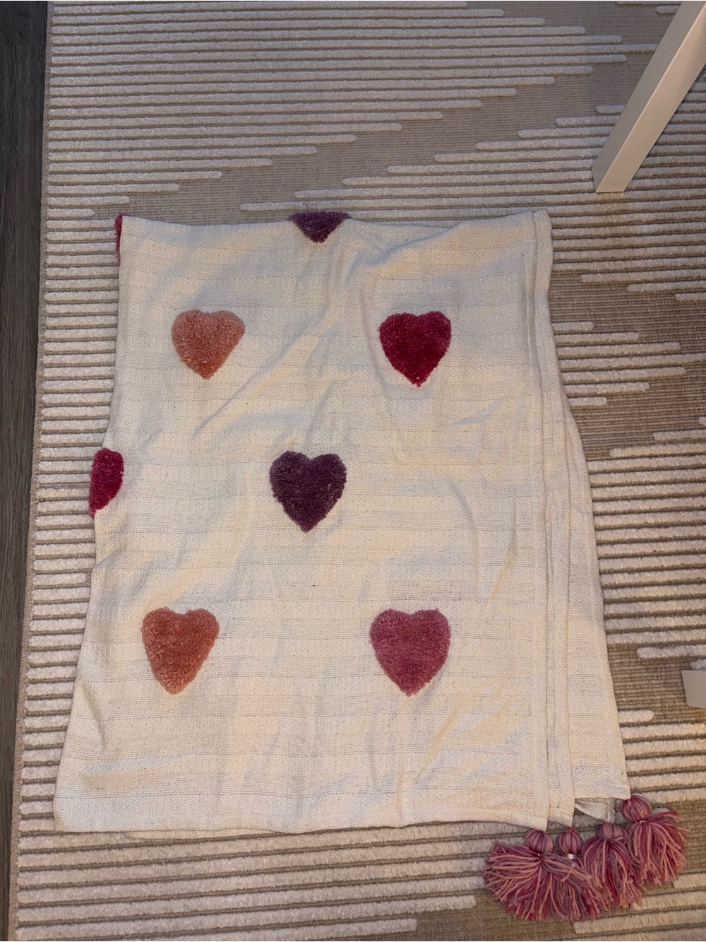 Cozy Heart Jacquard Throw Blanket in Cream and Pink - Cupcakes and Cashmere